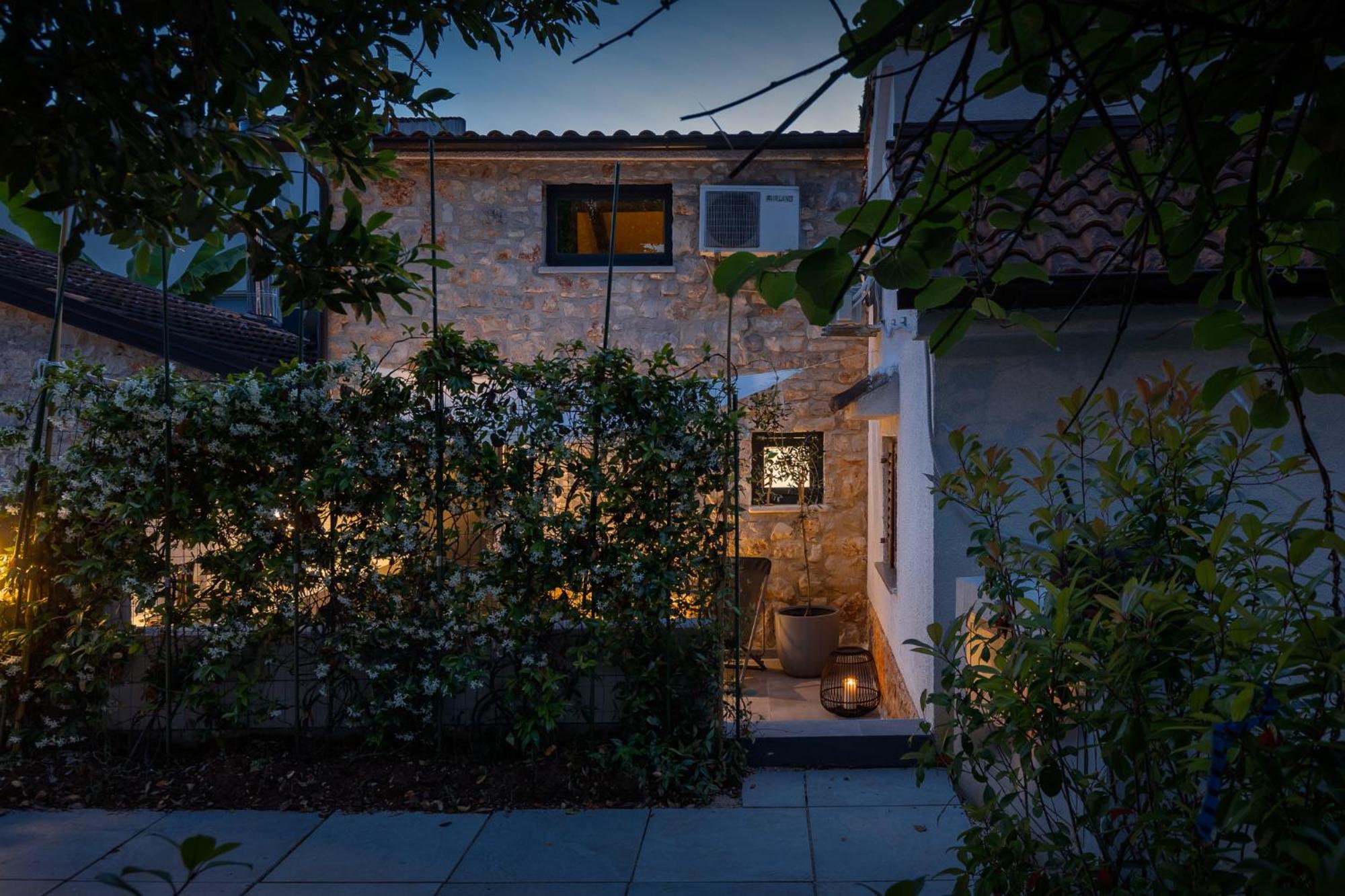 Grota Premium Apartment & Room Poreč Exterior foto